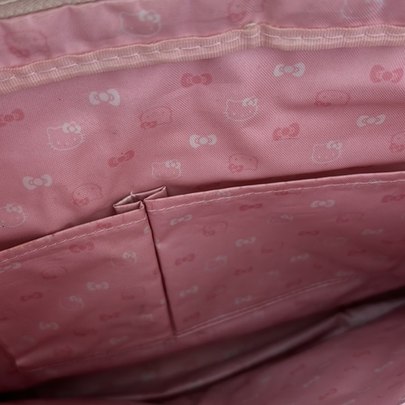 Hello Kitty Tote Bag - Picture 8 of 14